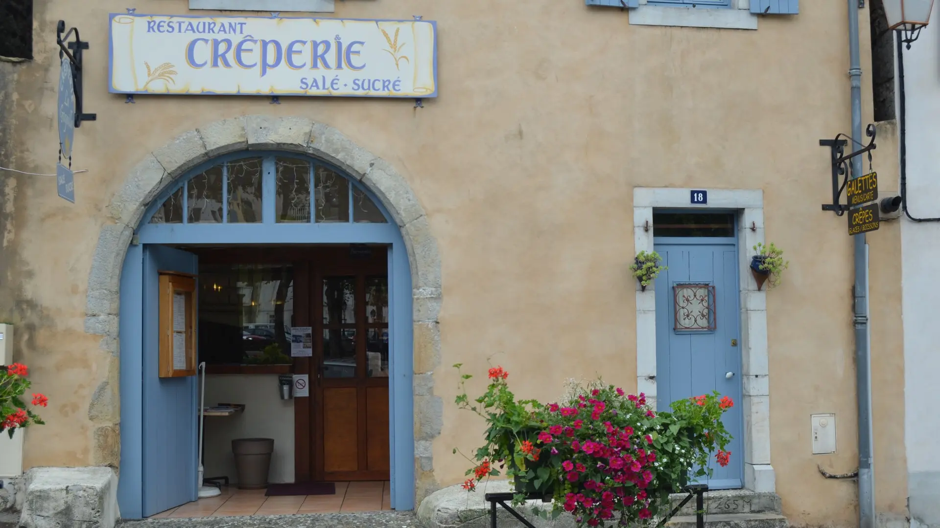 La gogaille - Façade (Office de Tourisme du Haut Béarn)