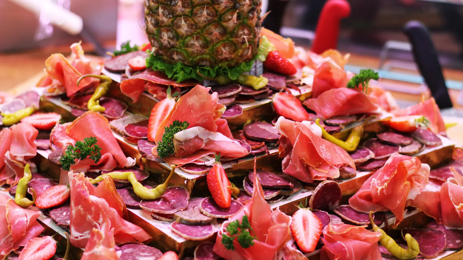 Pyramide de Charcuterie