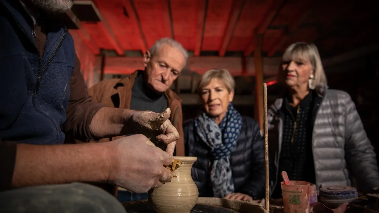 Poterie Parabis 1440x900