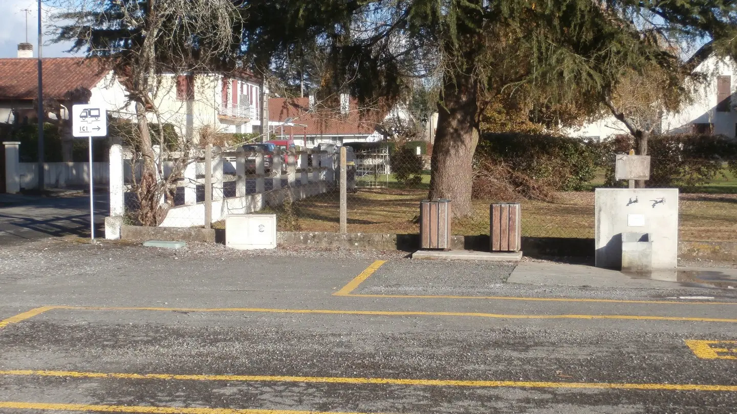 Aire de service pour camping car