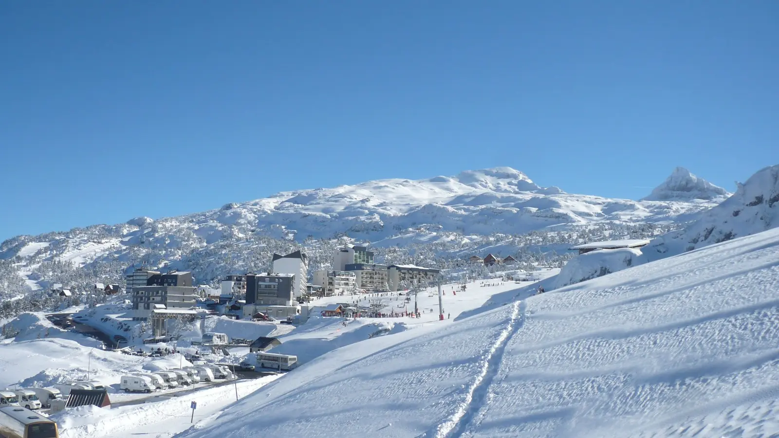 Sortie raquettes à neige au départ de la station de La Pierre Saint-Martin