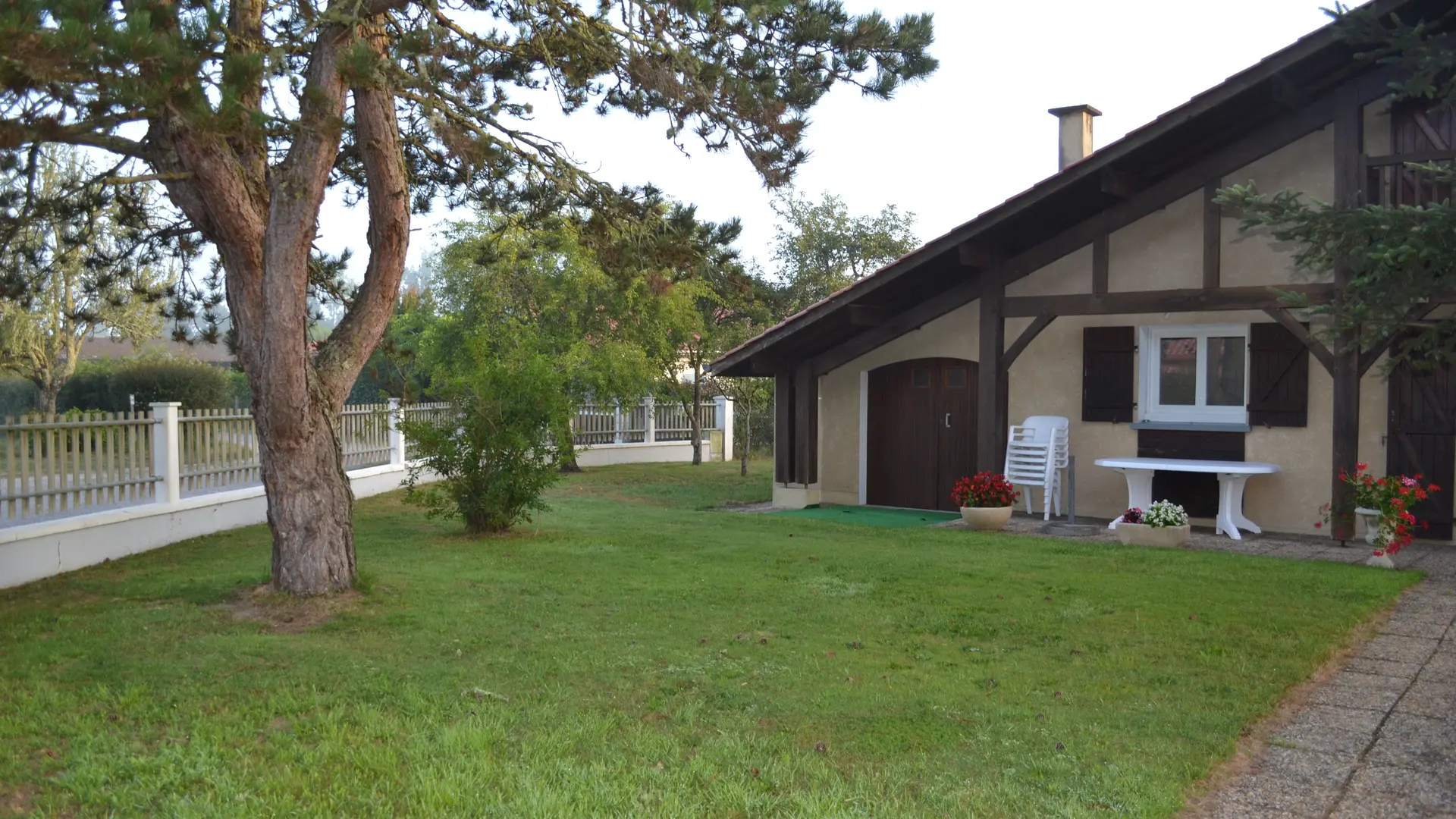 STJU_DESTOUROUNE Yves_Ext (2)