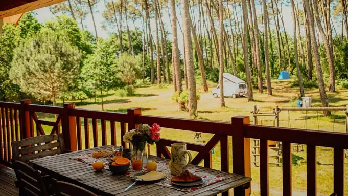 STJU-Lou Cabanot _Ext (2)