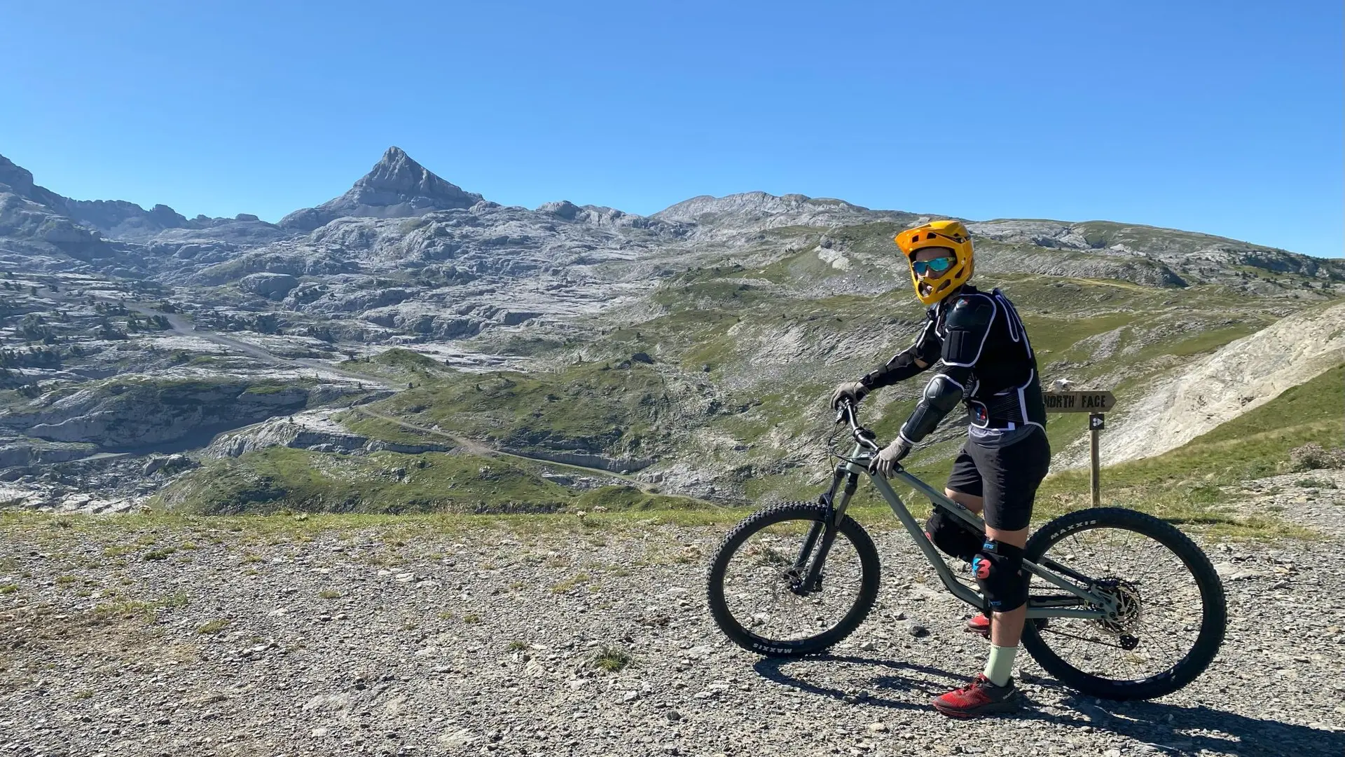 Sortie VTT avec moniteur guide VTT à LPSM