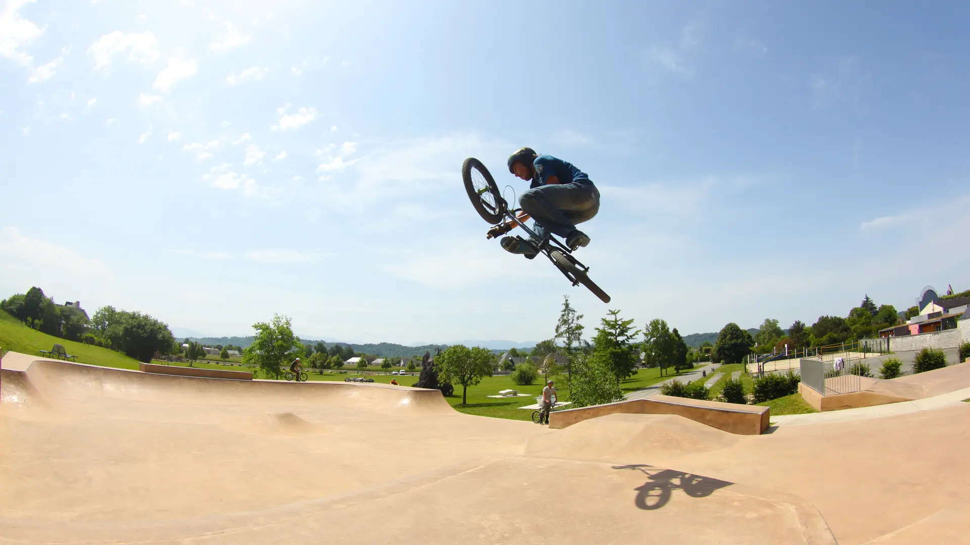 Table-top BMX park Lescar