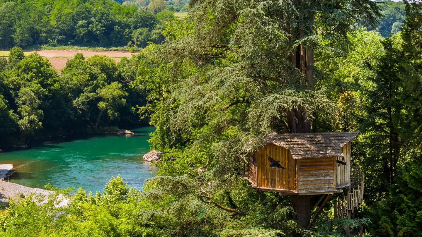 Cabane pyrenees gave oloron