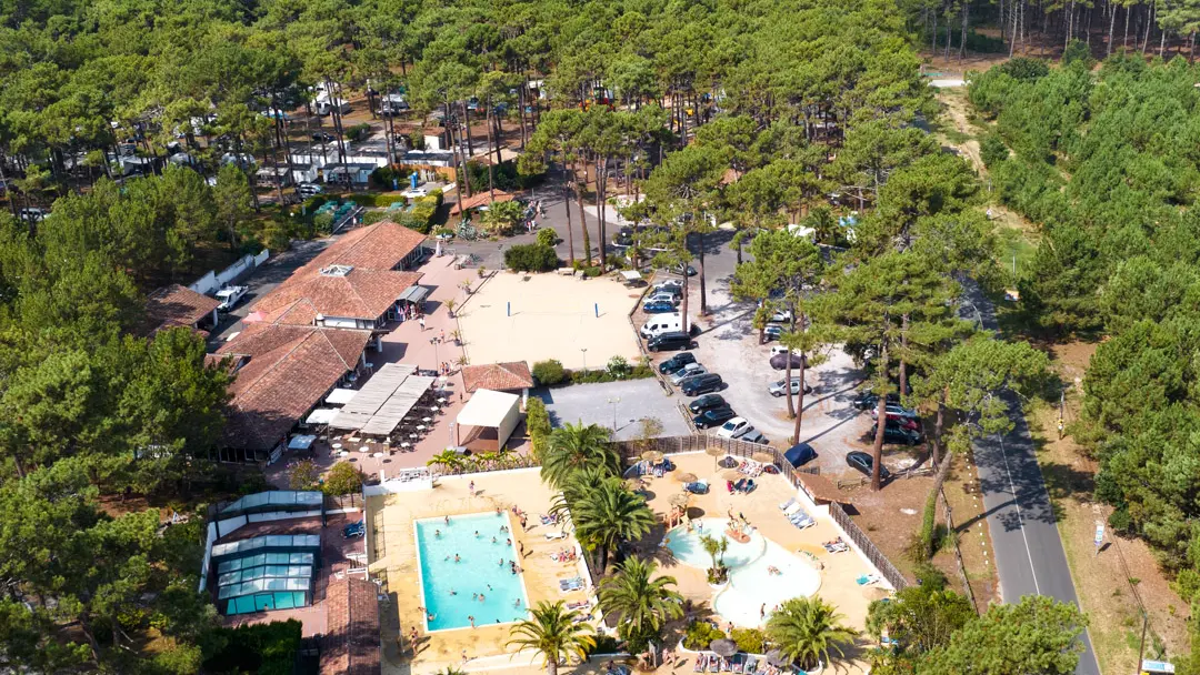 camping-saint girons-vue drone camping-eurosol-ciela-village 1