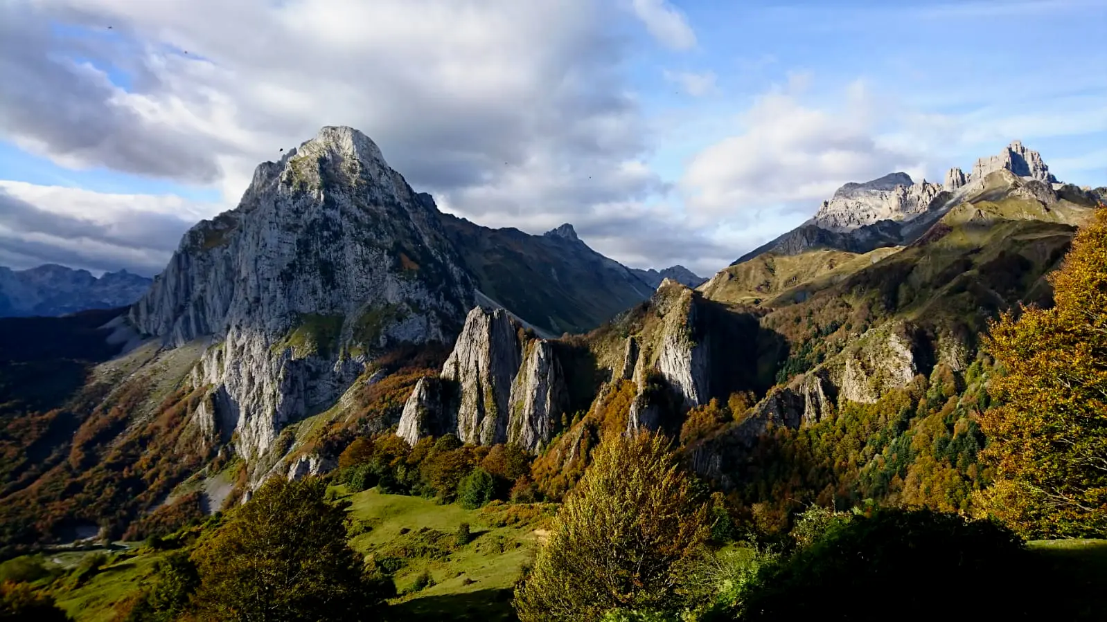 Paysage automnal à Lescun