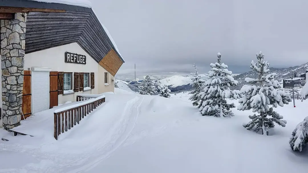 Refuge Jeandel en hiver