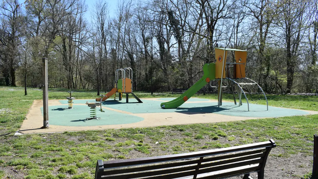 ©CLNT - CASTETS - Aire de jeux Parc du Barrat (1)