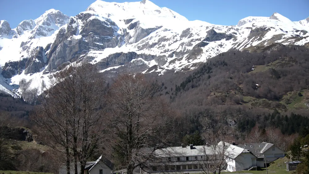 Vue sur les sommets environnants depuis le Chalet