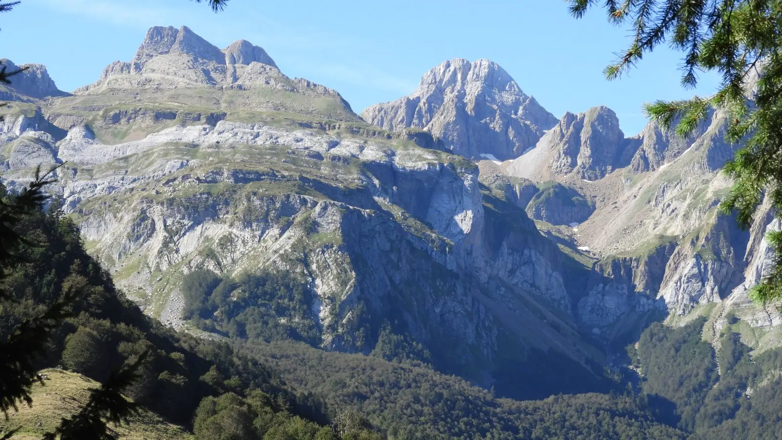 Randonnée en Haut-Béarn