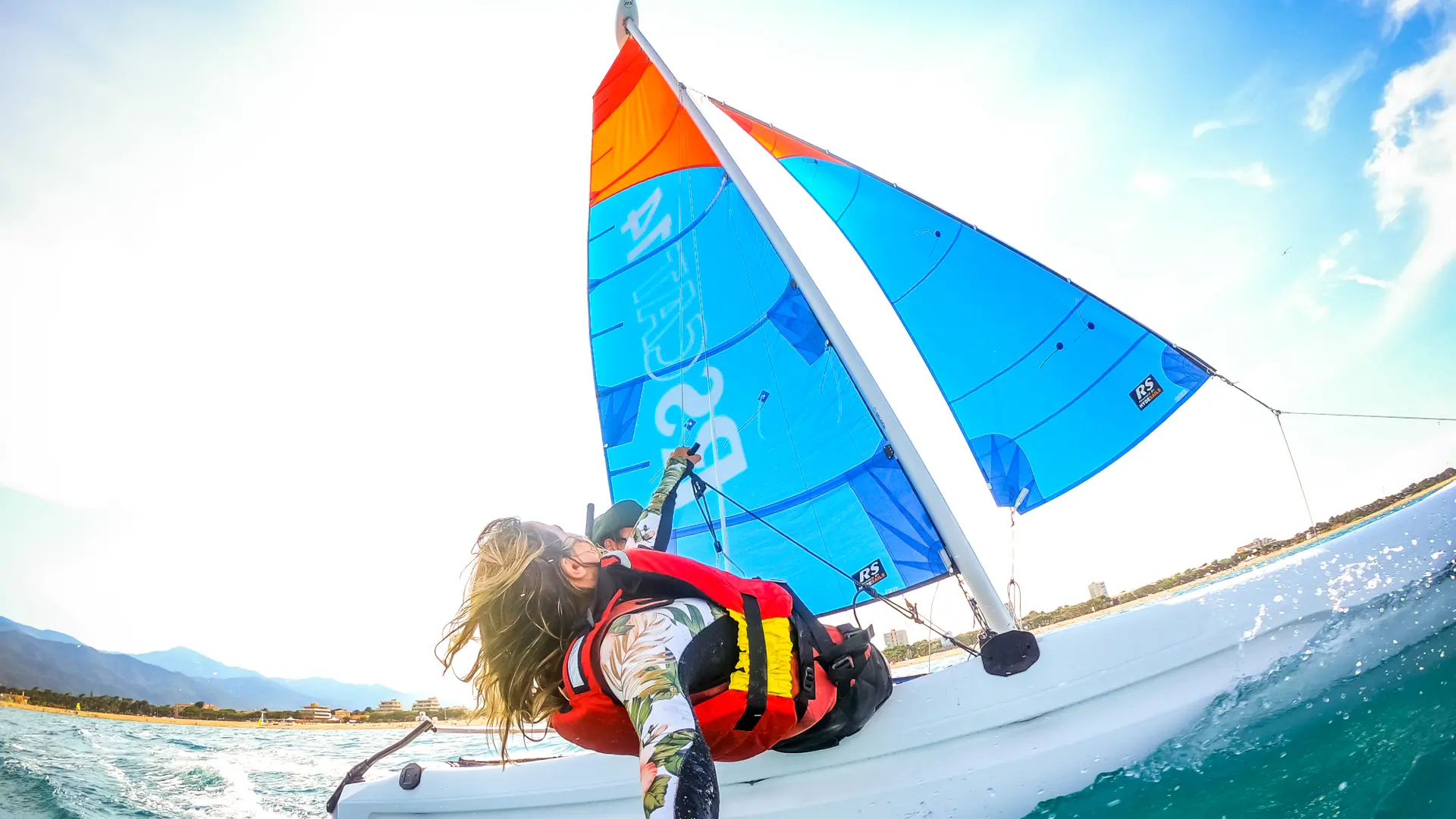 CENTRAL-WINDSURF3