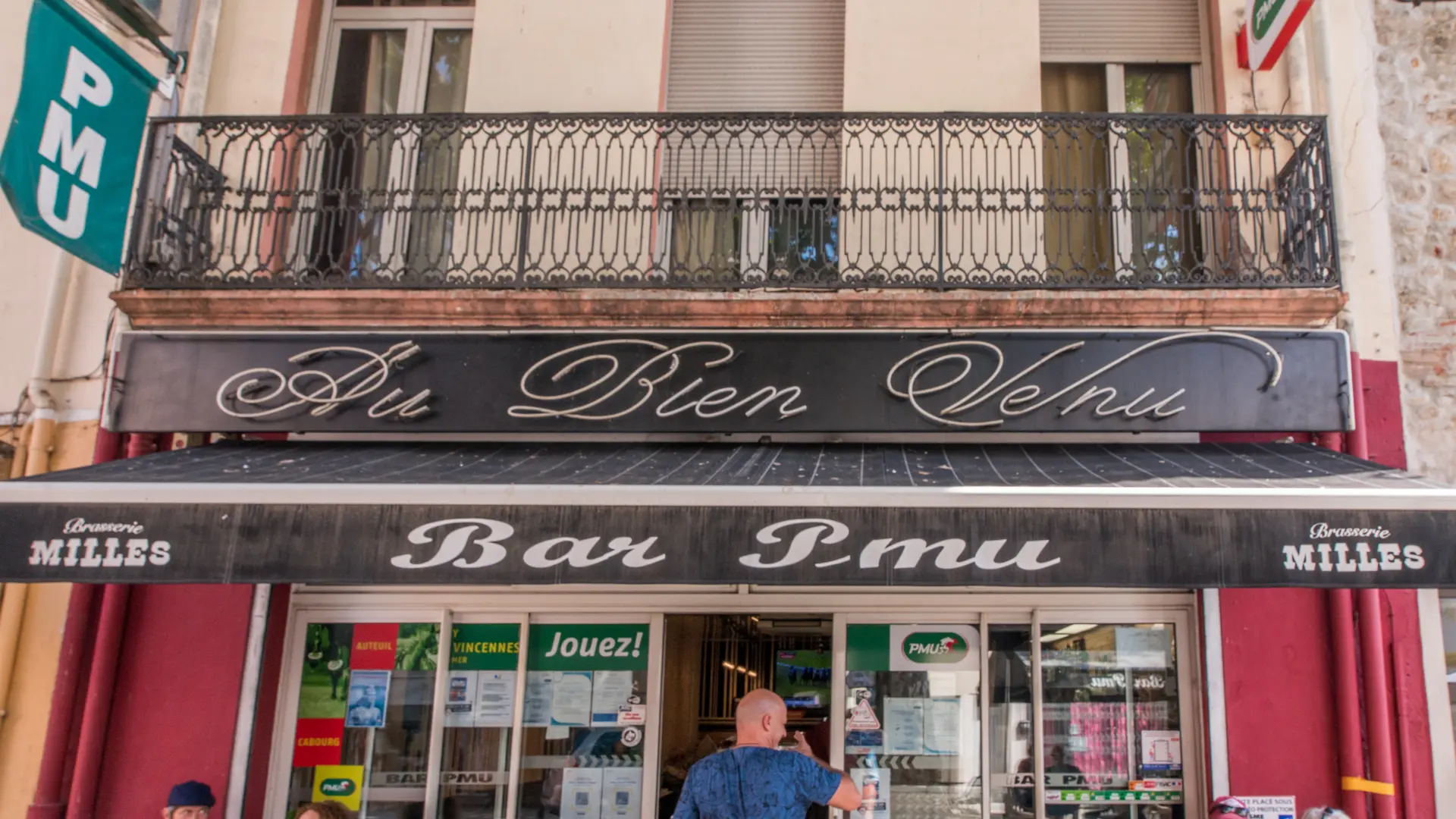 FRANCE - ARGELES SUR MER - RESTAURANT_ BAR PMU AU BIEN VENU