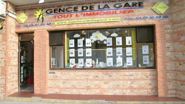 Façade agence de la gare