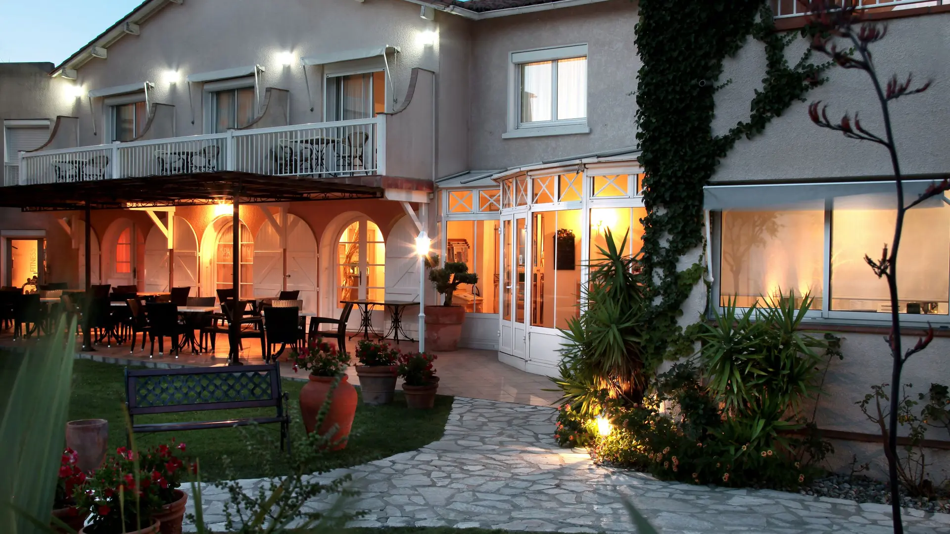 HOTEL ET SPA LE COTTAGE (10)