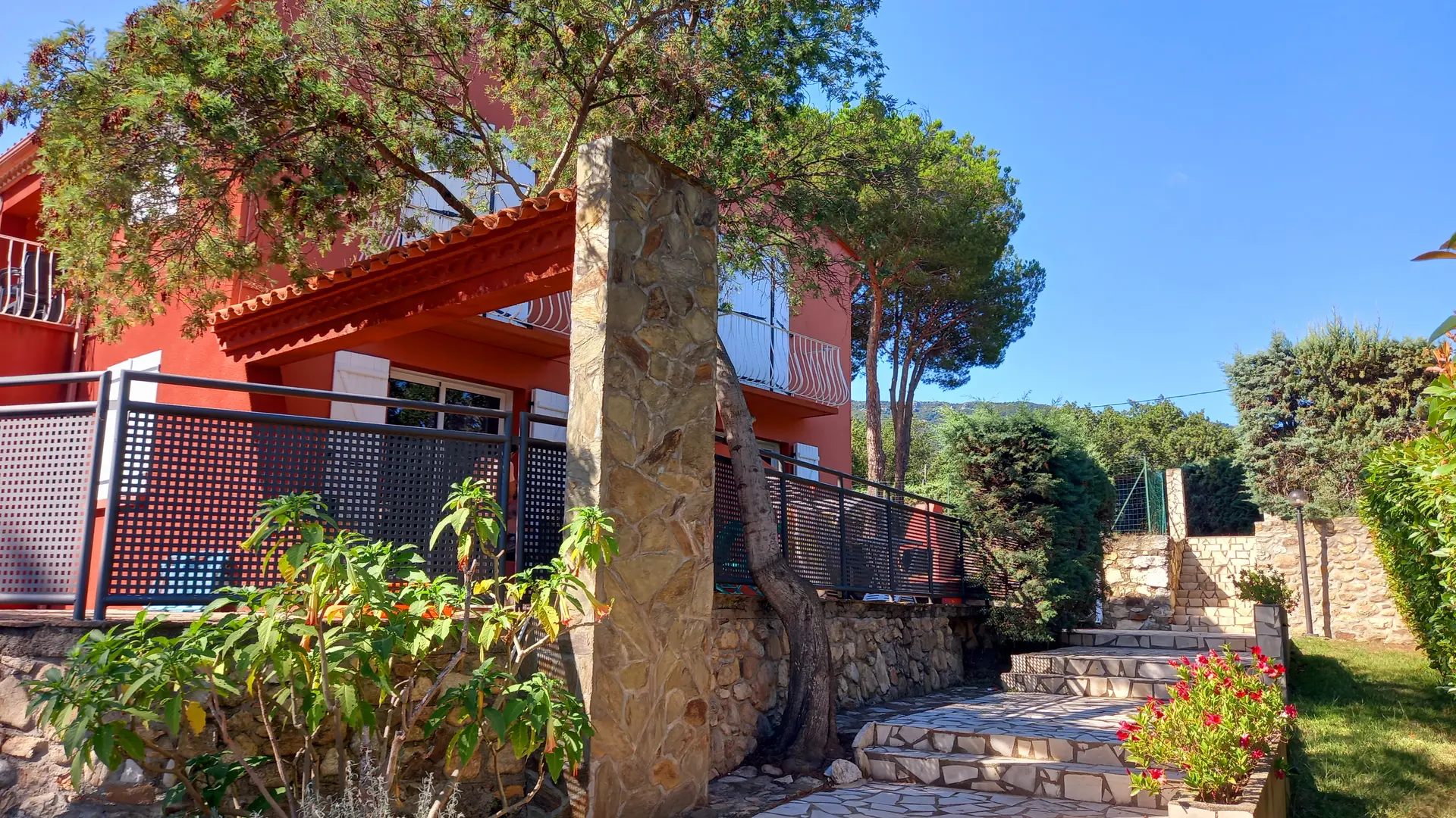 bastide 2