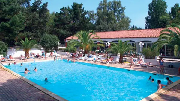 camping Equinoxe piscine