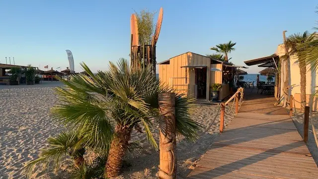 club-hawaii-restaurant-plage-argeles-22 (1)