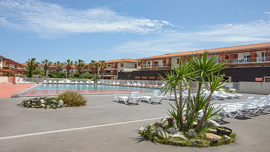 residence-les-demeures-de-la-massane-argeles-sur-mer_piscine_02_0