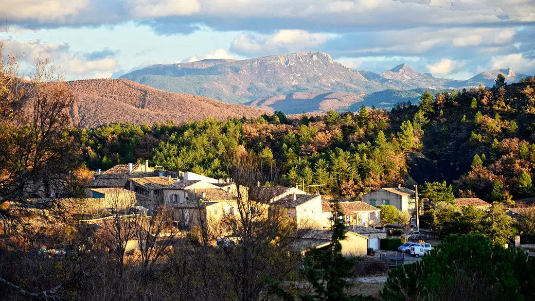 Chateauneuf Val Saint Donat
