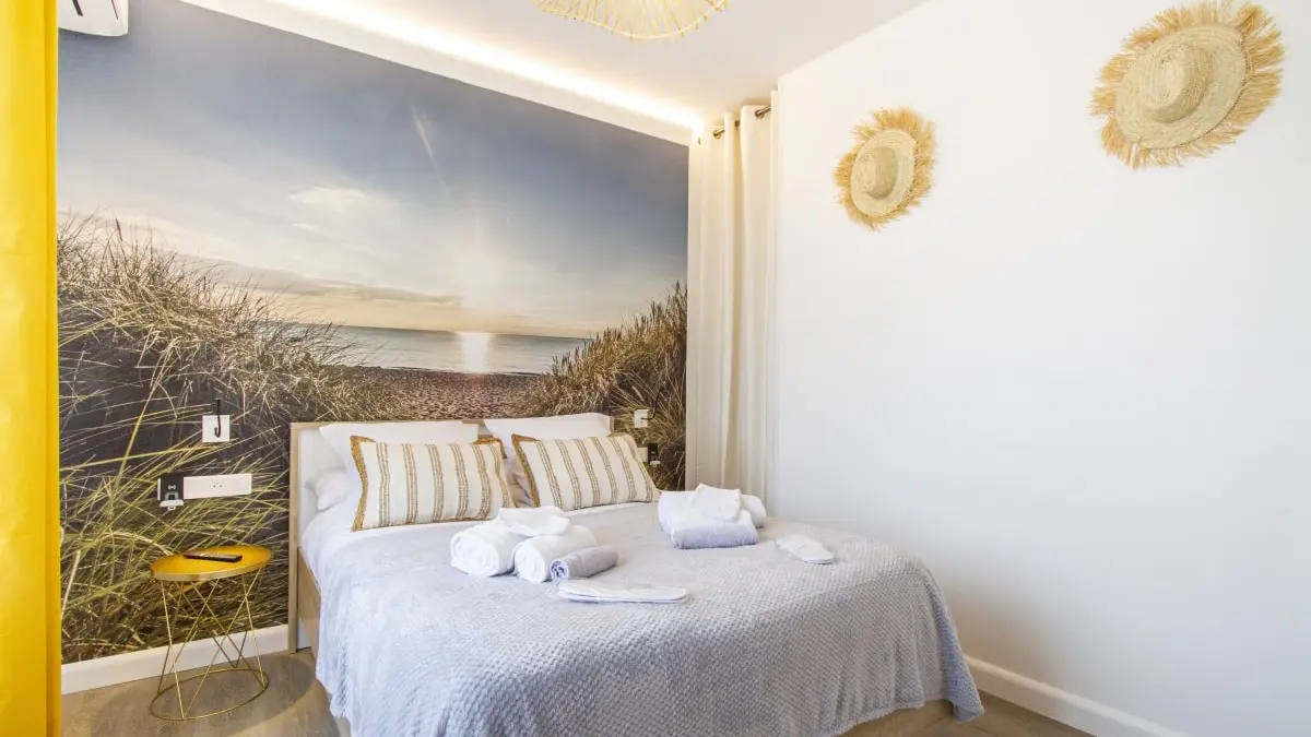 10-meuble-soleil-d-ete-chalons-en-champagne-min