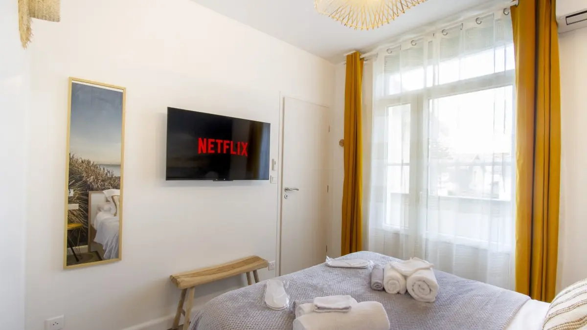 12-meuble-soleil-d-ete-chalons-en-champagne-min