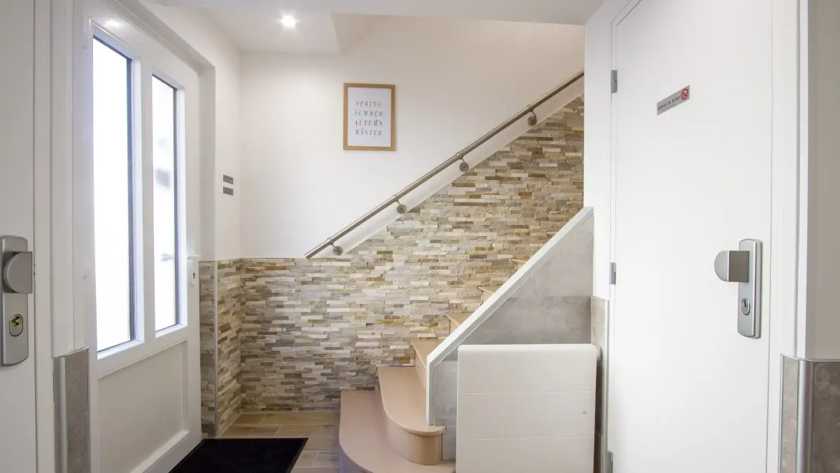 21-meuble-soleil-d-ete-chalons-en-champagne-min