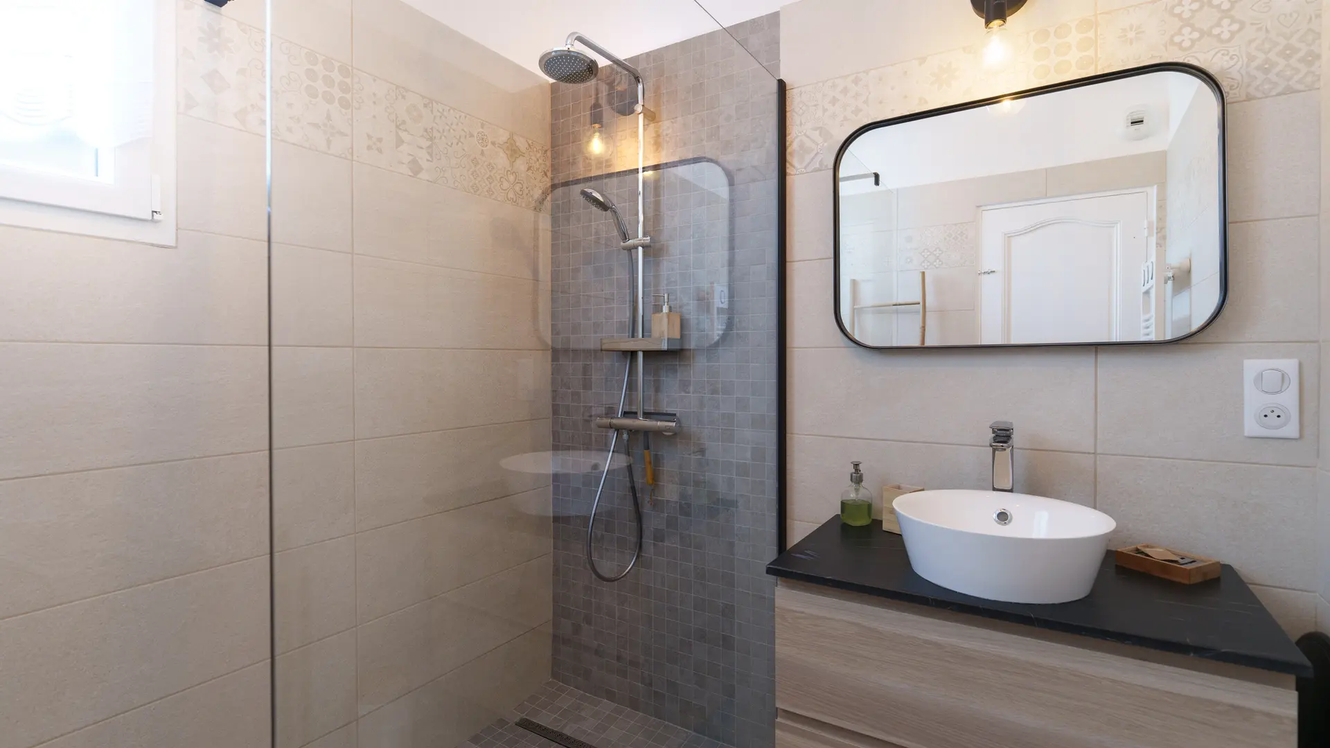 Salle de douche - rdc