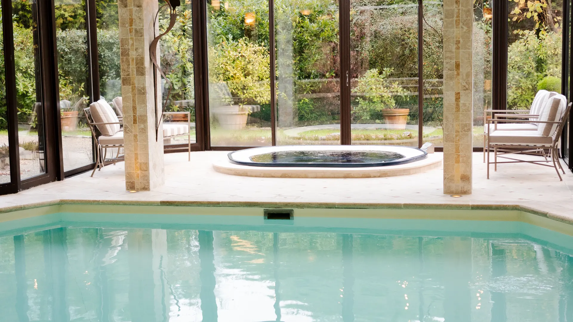 Piscine Hostellerie Briqueterie & Spa
