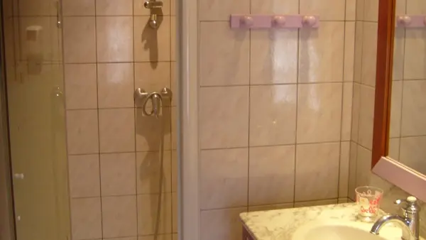 chambres-hotes-les-perrières-st-germain-la-ville-chambre-lavande