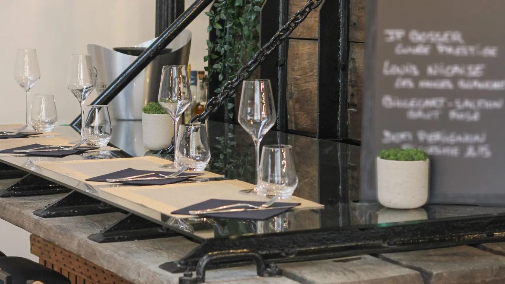 clotaire-restaurant-bistronomique-hautvillers-bar