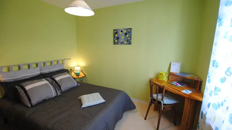 gite-etape-chalonnaise-circassien-chambre