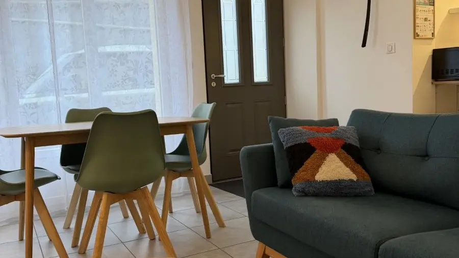 la-belle-prise-matougues-salon