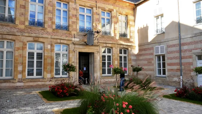 Musée d'Art et d'Histoire - Sainte Ménehould _ Facade ext 2