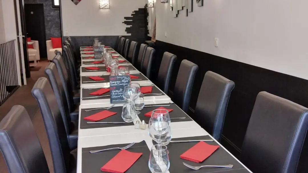 les-sarments-salle-du-haut-2