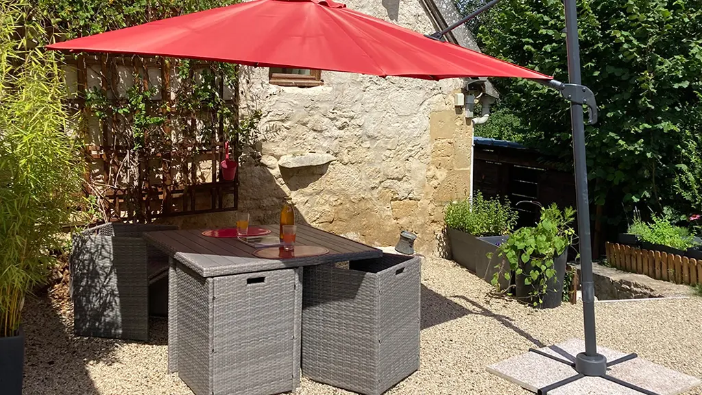 Gite de la Pie qui Chante-Retheuil-terrasse