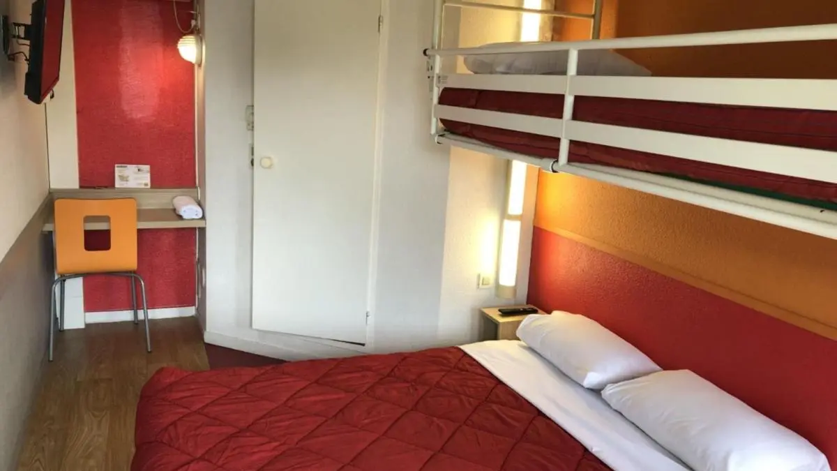 Hôtel Première Classe II < Laon < Aisne < Picardie