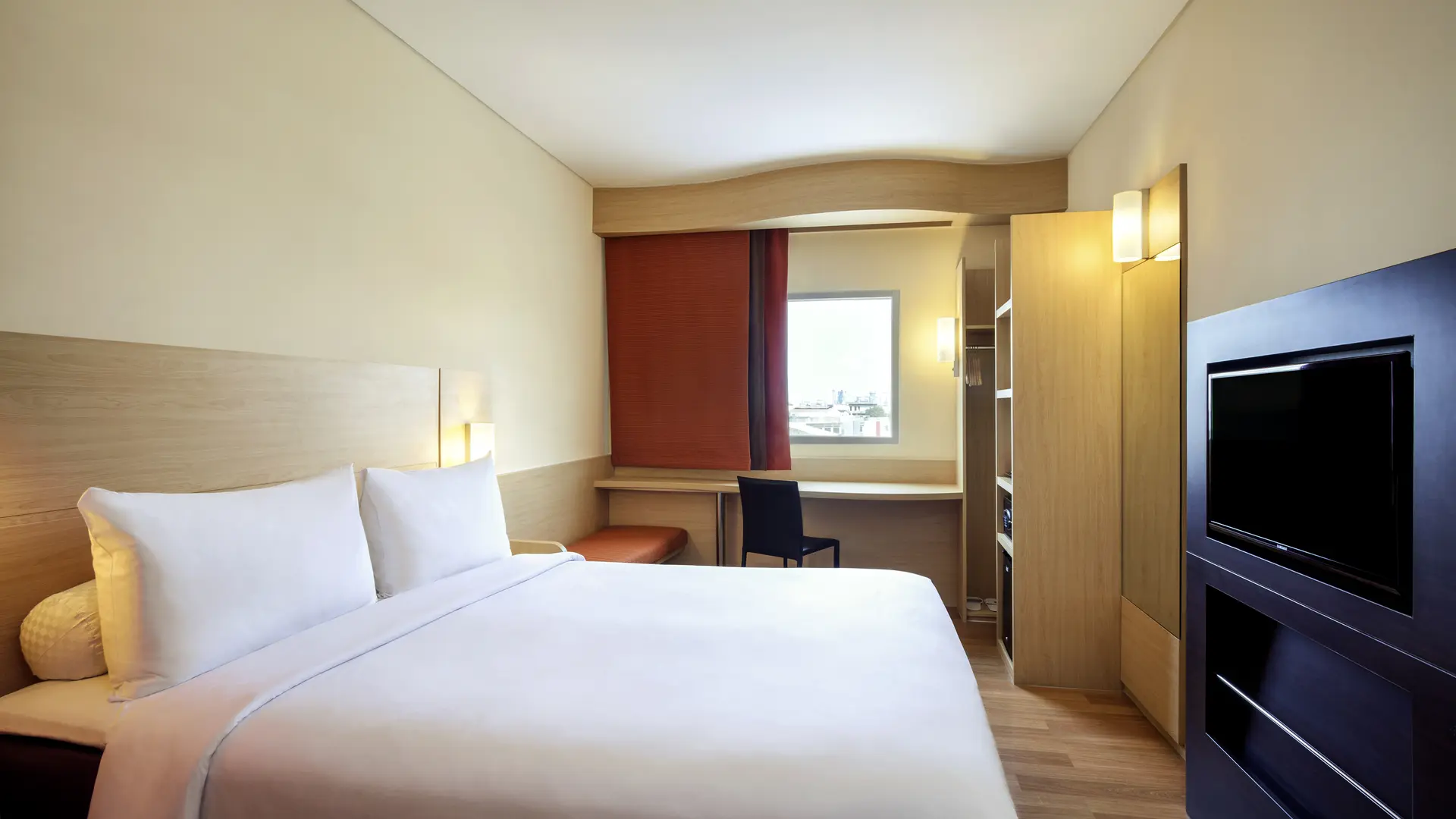 IBIS LILLE CENTRE GARES CH DBLE