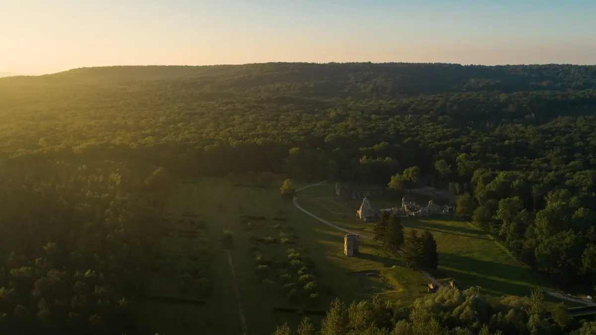 Abbaye de Vauclair