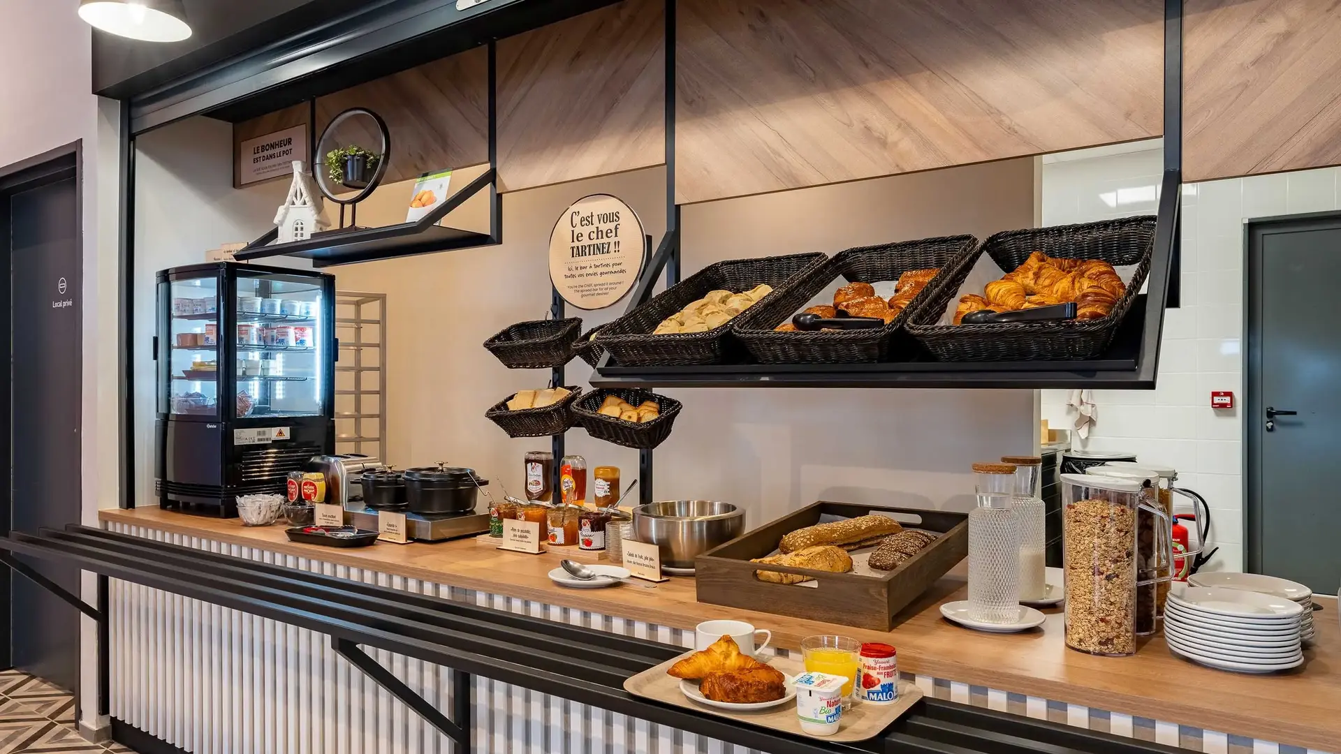 Buffet Petit-déjeuner