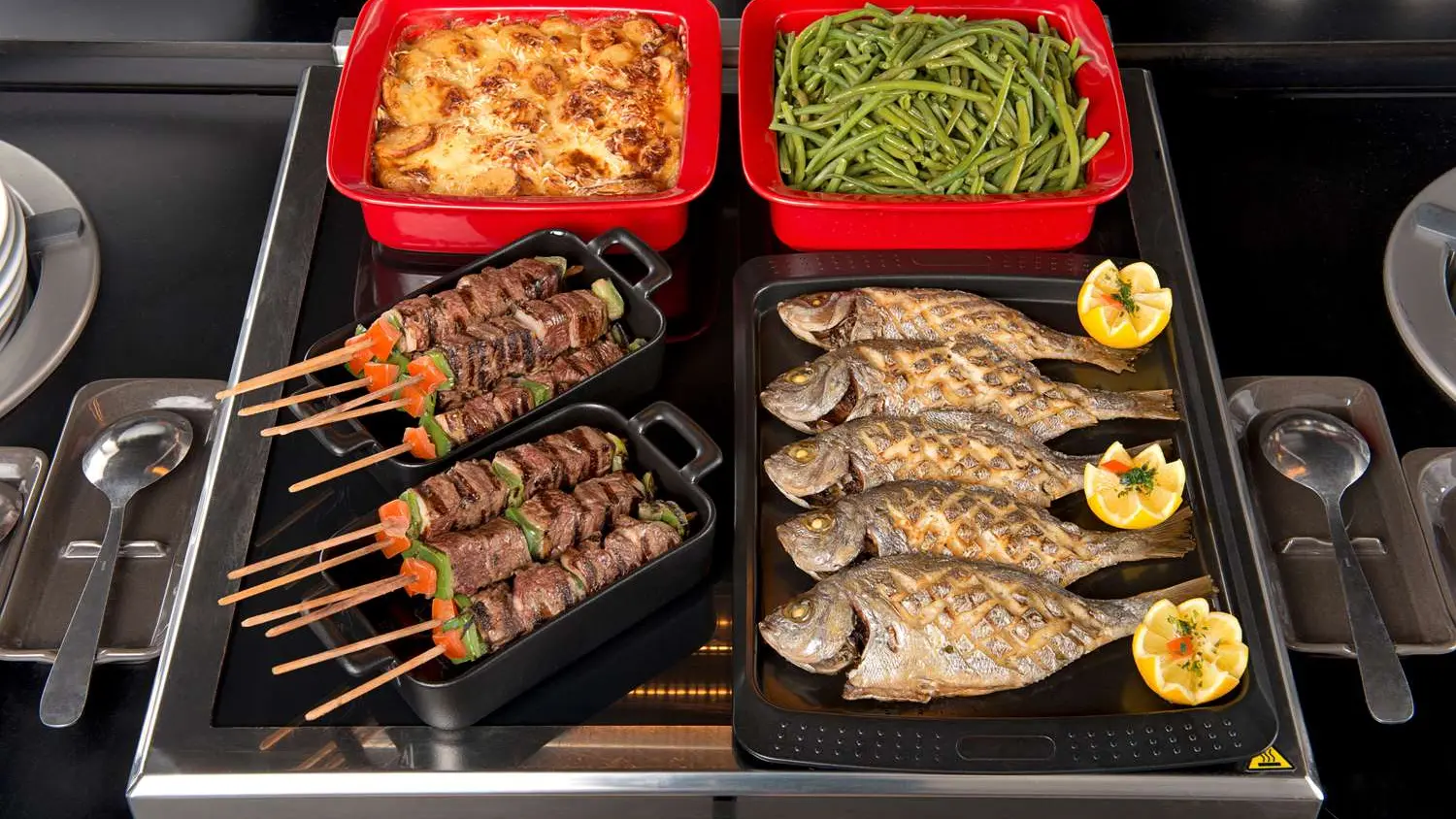 Buffet Restaurant 2