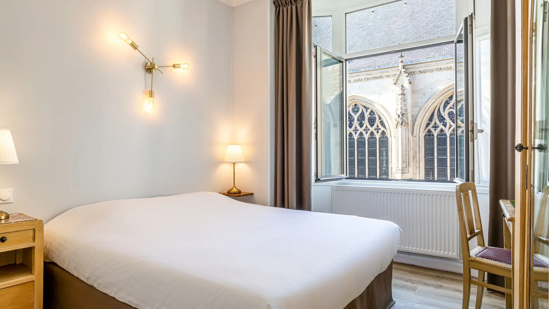 HÔTEL SAINT-MAURICE - Chambre confort