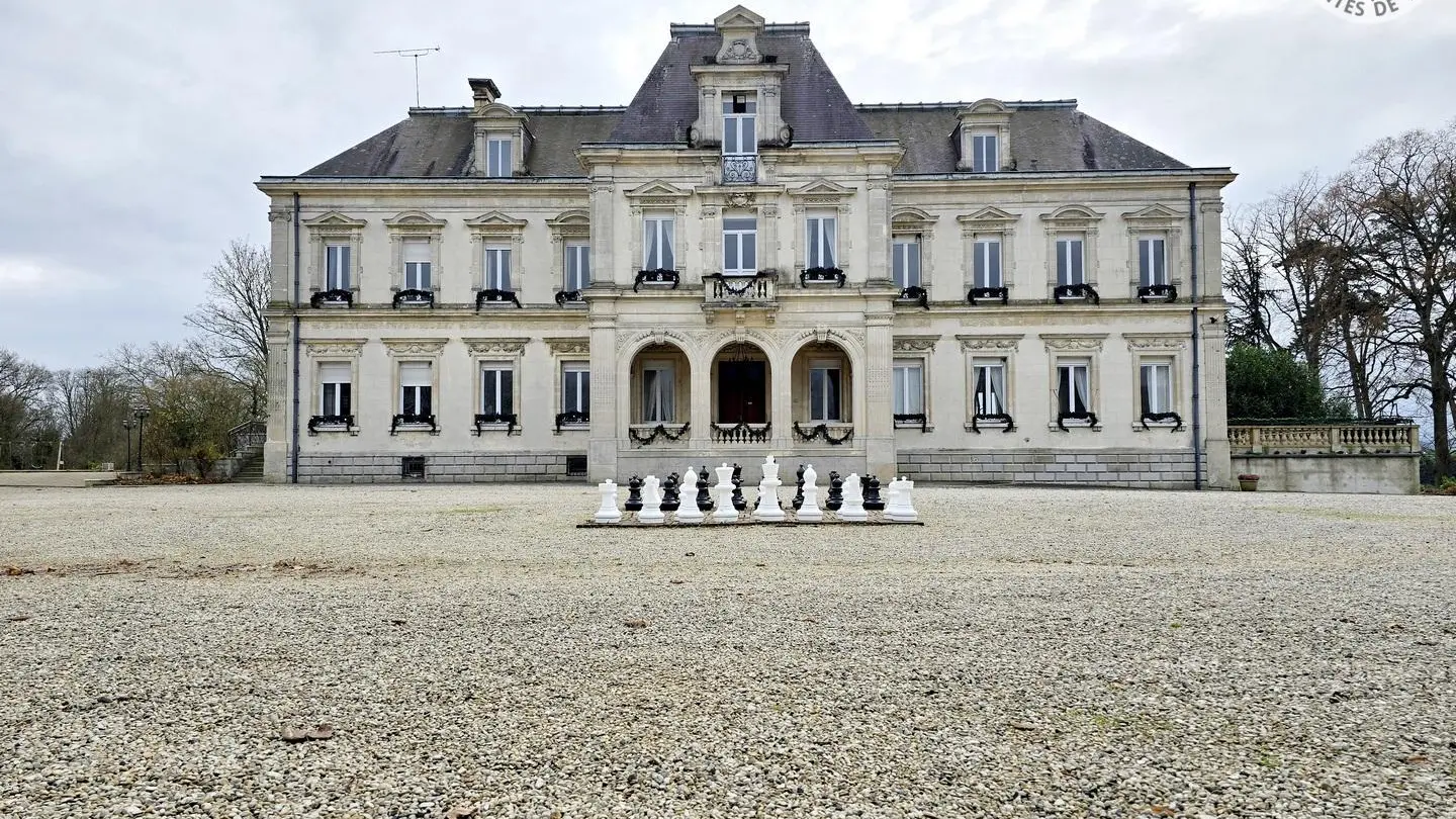 ROGECOURT La Longère