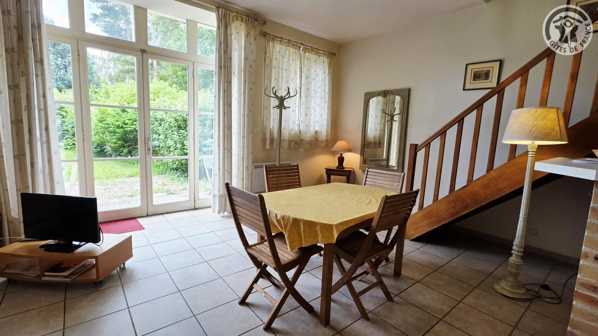 MONS-EN-LAONNOIS Le Noisetier