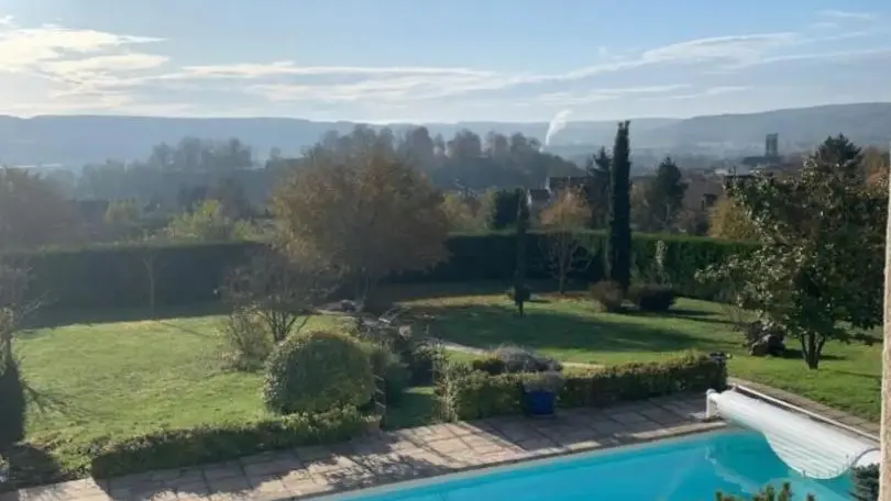 CHATEAU-THIERRY Dovie