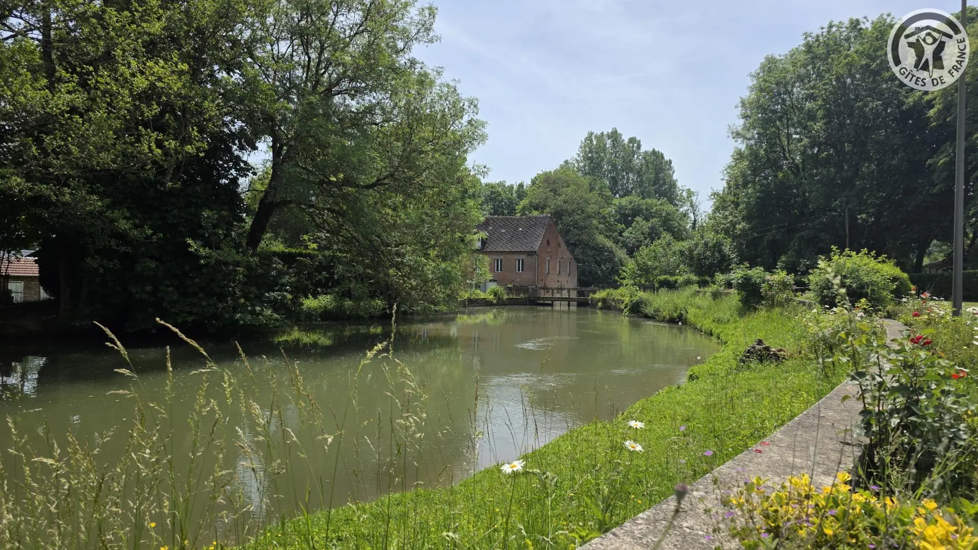 EPARCY Le Château