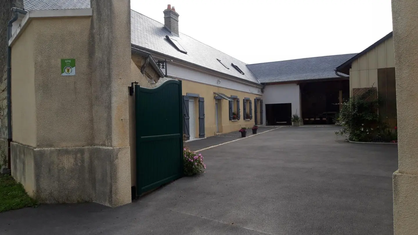 NANTEUIL-LA-FOSSE Gîte du moulin à vent