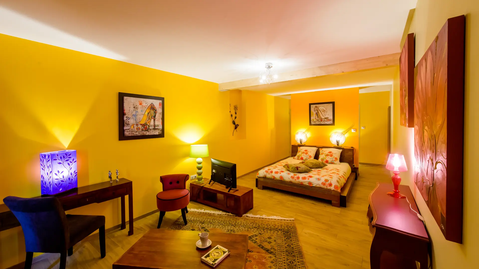 Les Lavandières - Gîte des 4 saisons, chambre Printanière pour 2