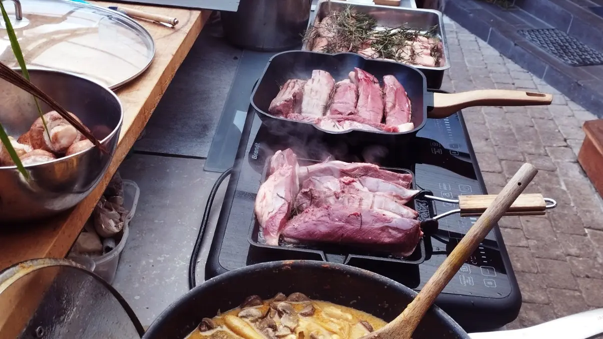 Bar-Cuisine (l'abus d'alcool est dangereux pour la santé, à consommer avec mod